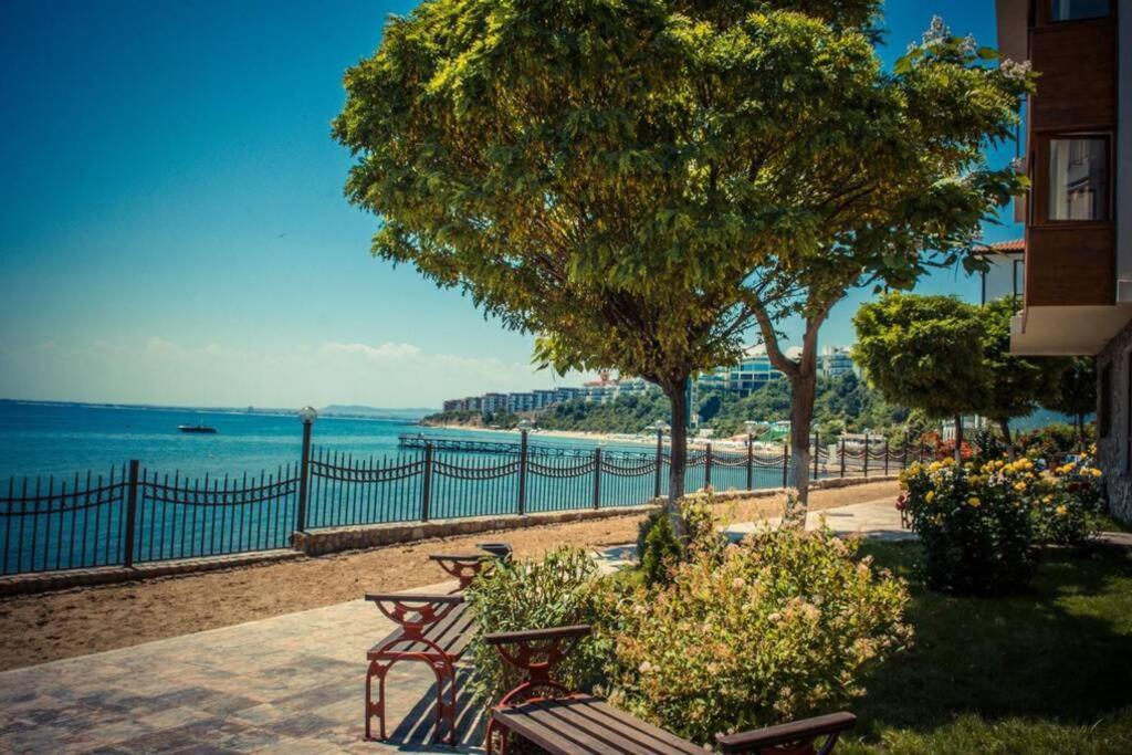 Messambria Fort Beach - Premium Apartments Elenite Kültér fotó